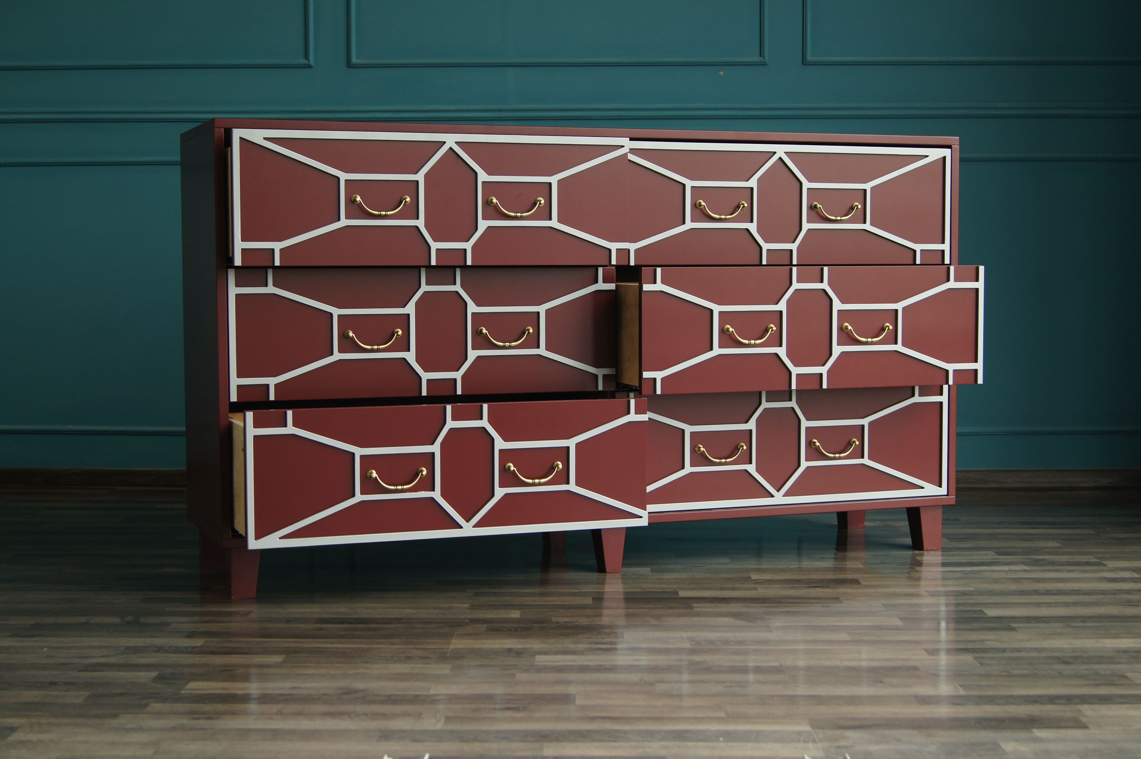 Бордовый комод массив «Emerald» 6 ящиков