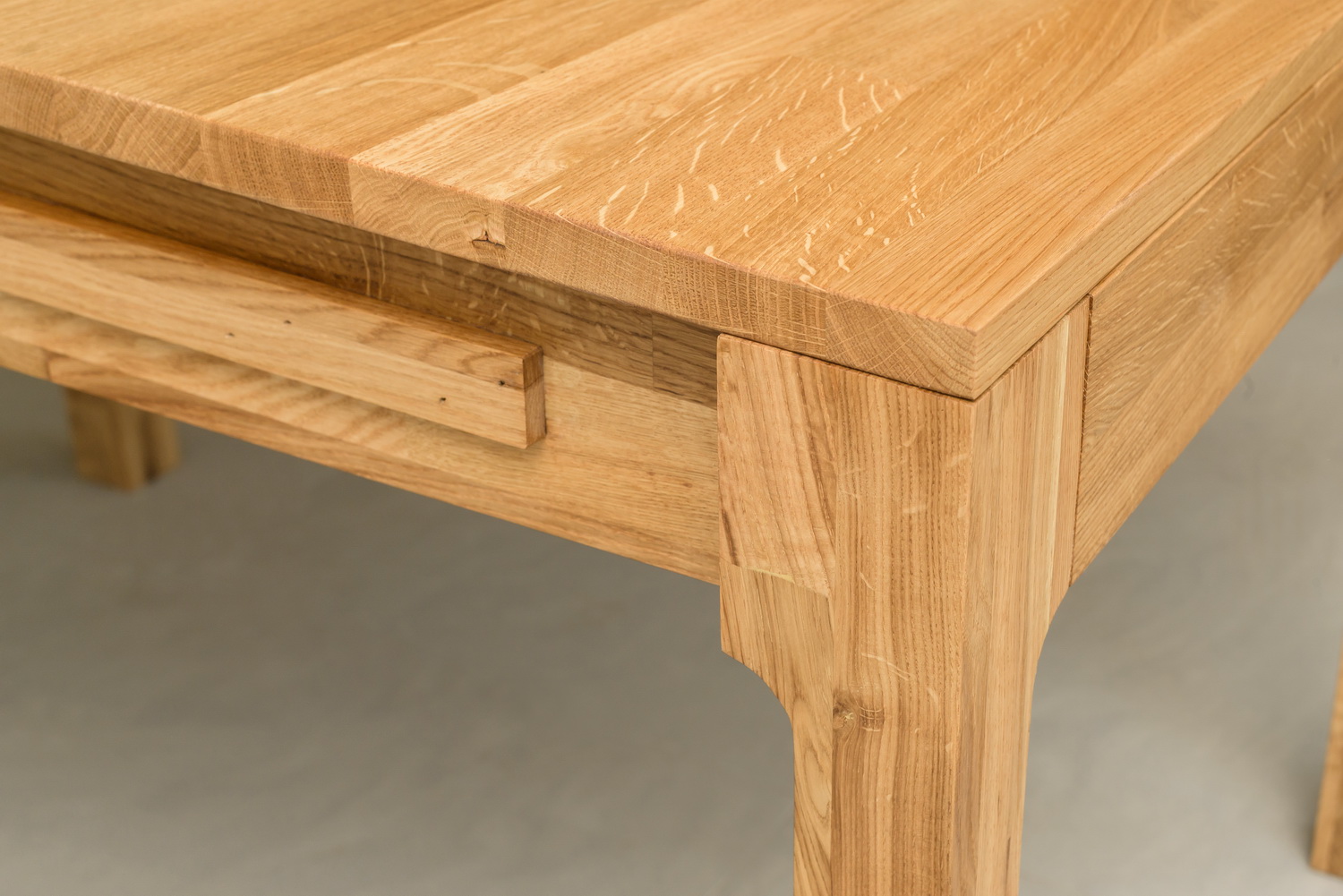 Стол обеденный раздвижной "Марси Р" 1200/1600